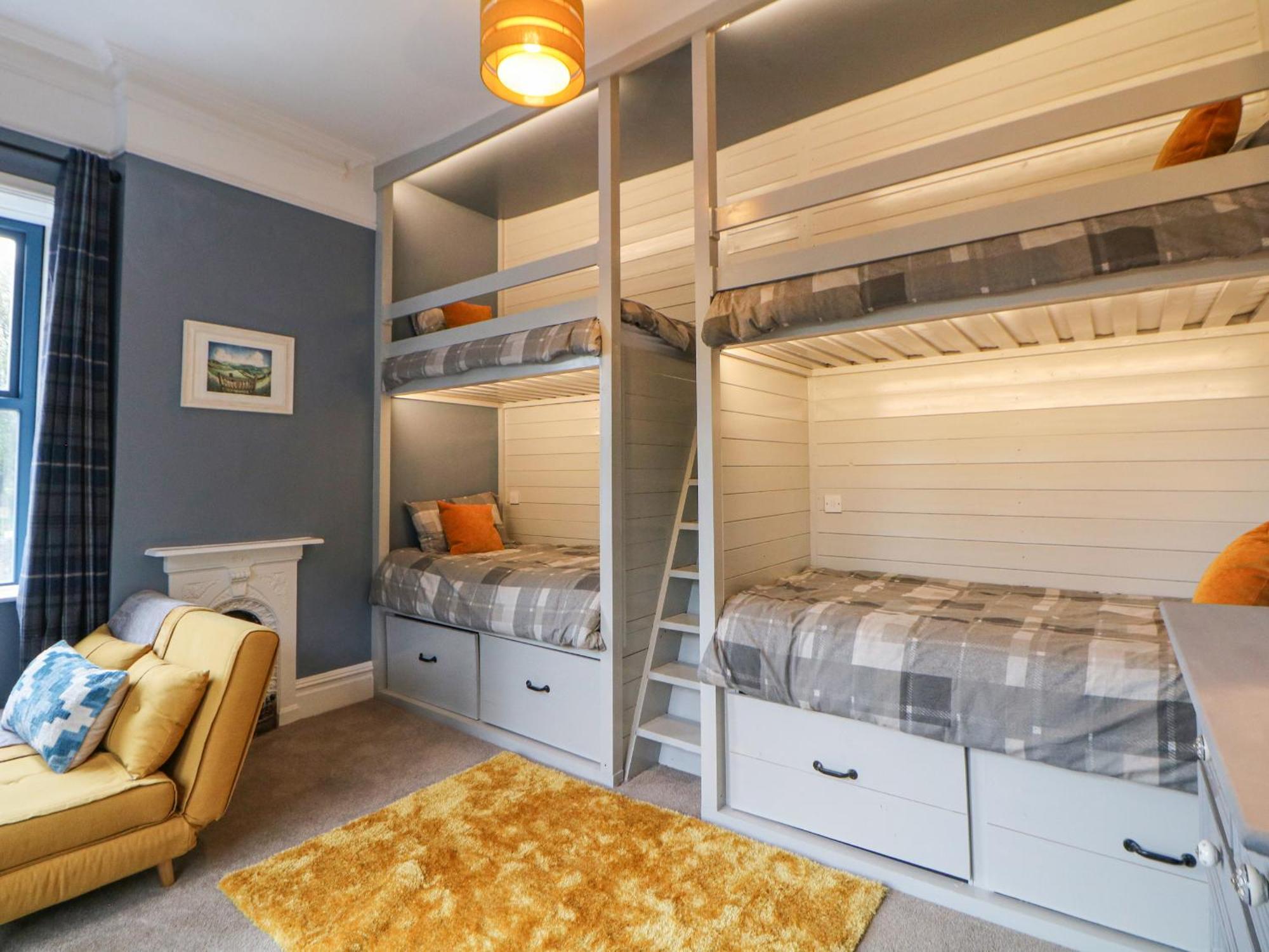 Blue Ron'S Villa Birch Vale Bagian luar foto