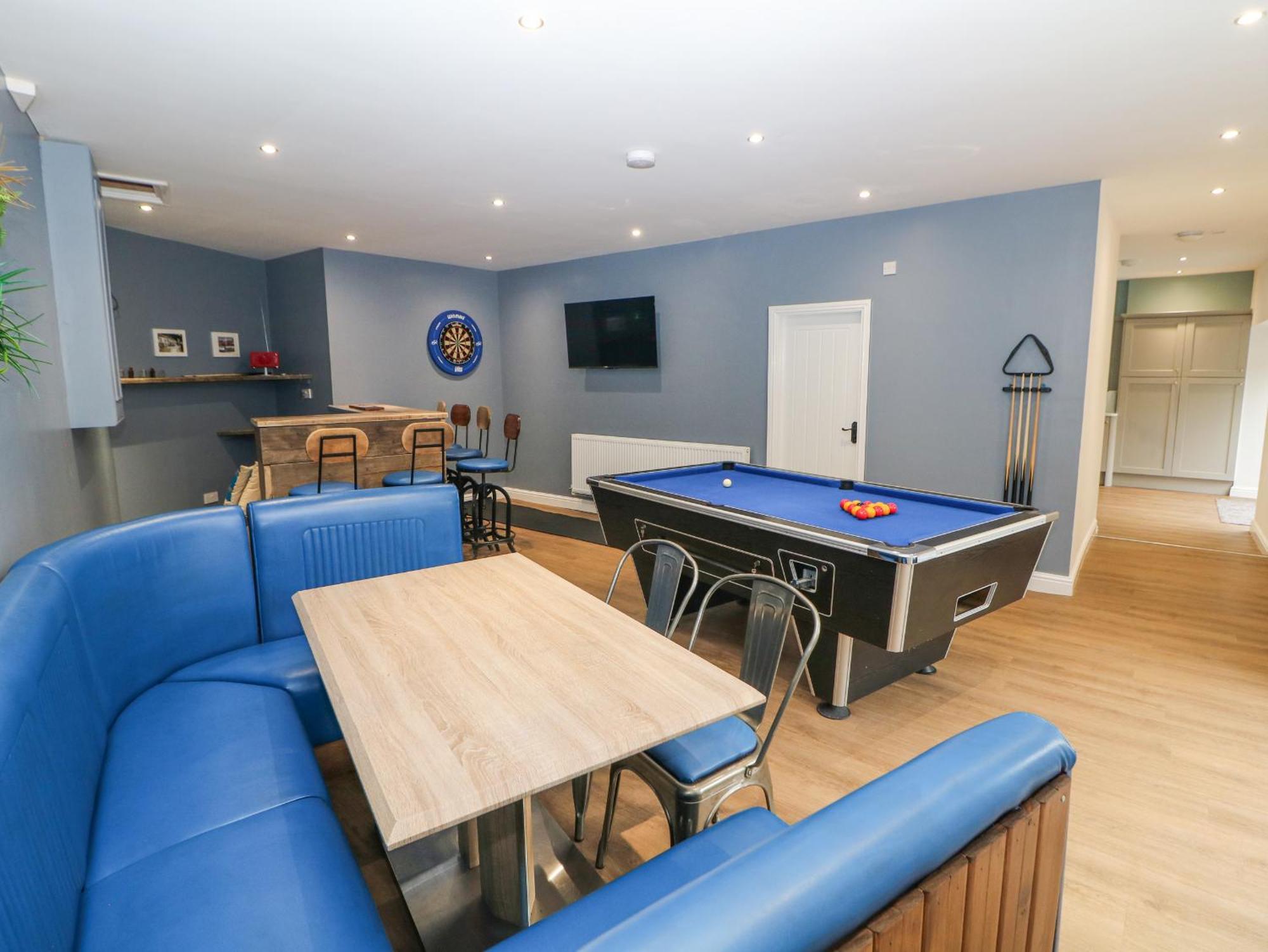 Blue Ron'S Villa Birch Vale Bagian luar foto