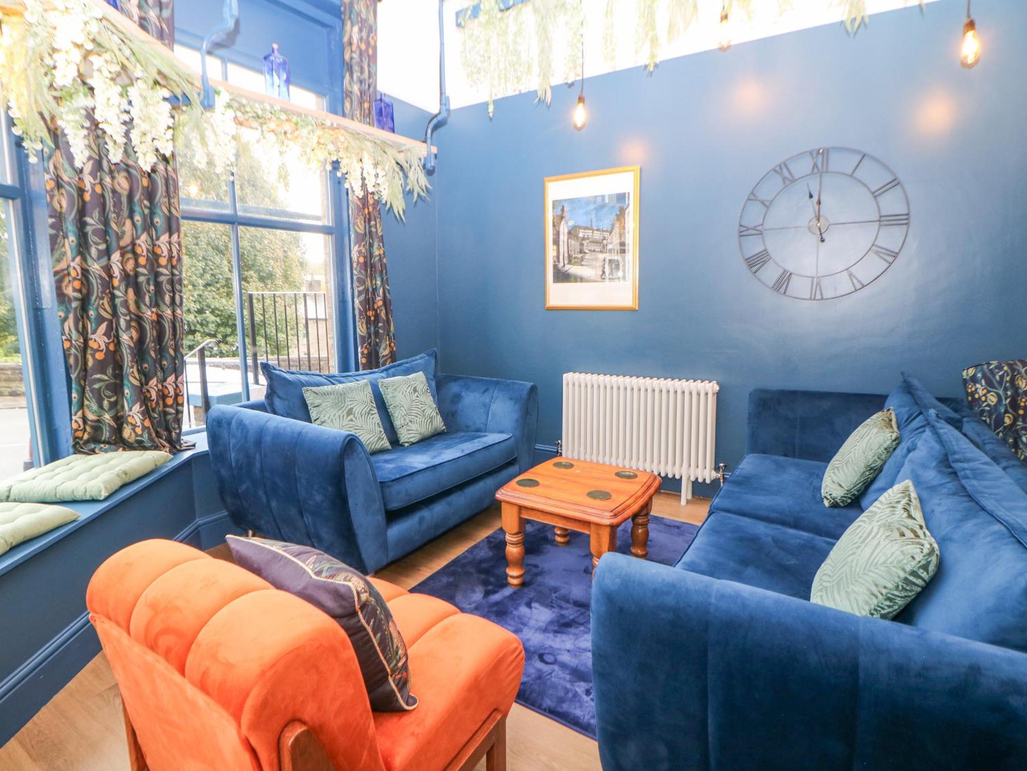 Blue Ron'S Villa Birch Vale Bagian luar foto